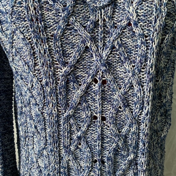 American Eagle Knit Sweater - Picture 6 of 6